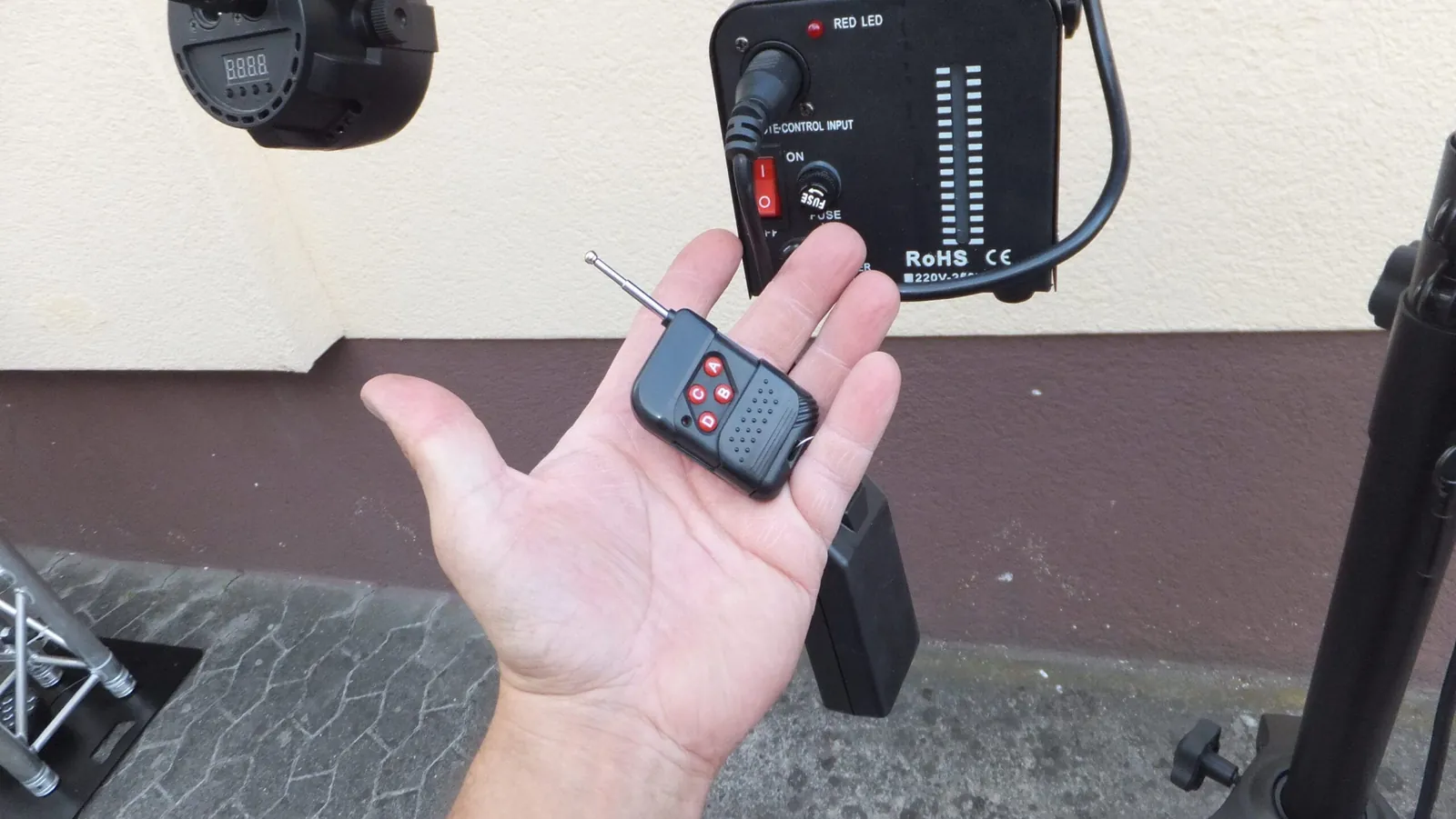 Komplettpaket Nr. 1: Musikanlage Größe 1 + Lichtpaket 1 ​ Bild 8