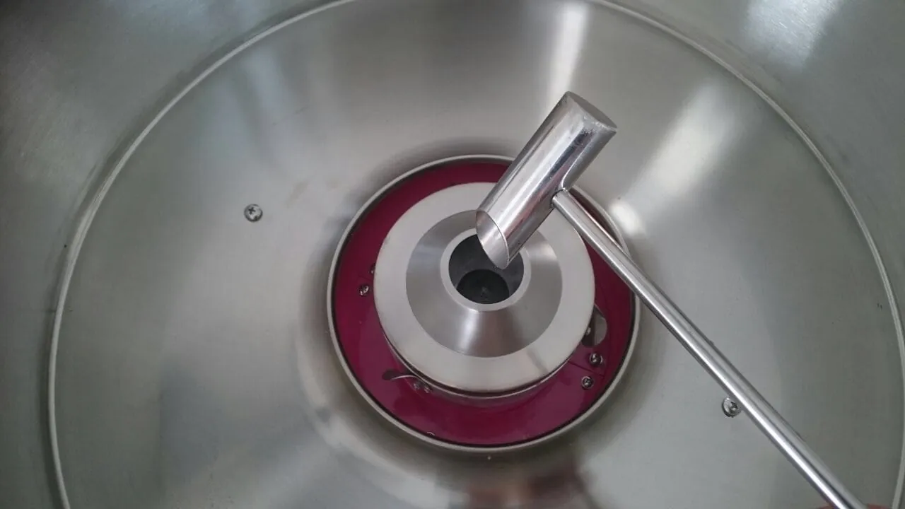 Zuckerwatte-Maschine Bild 4