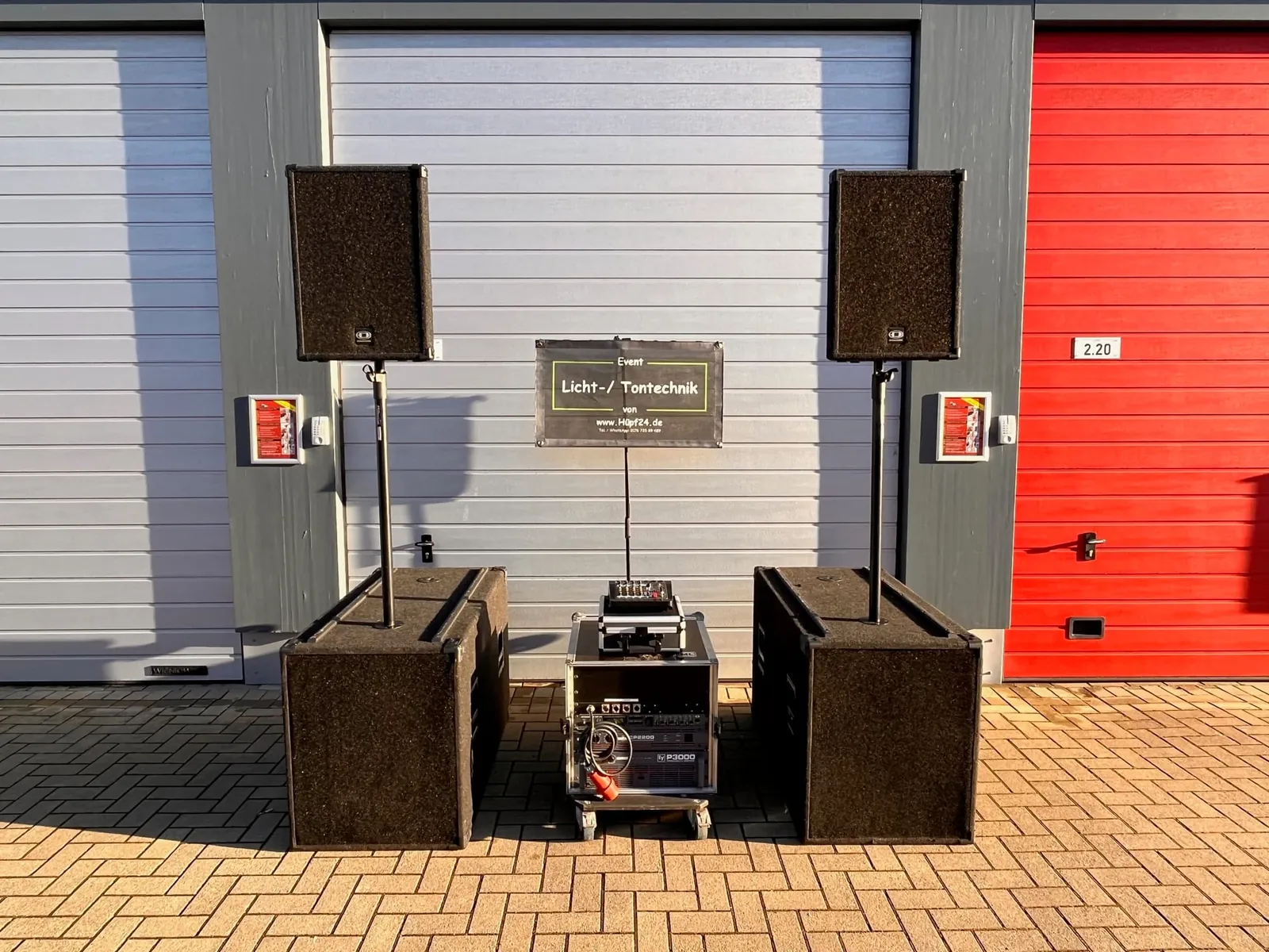 Dynacord F120 / 2x F18 System