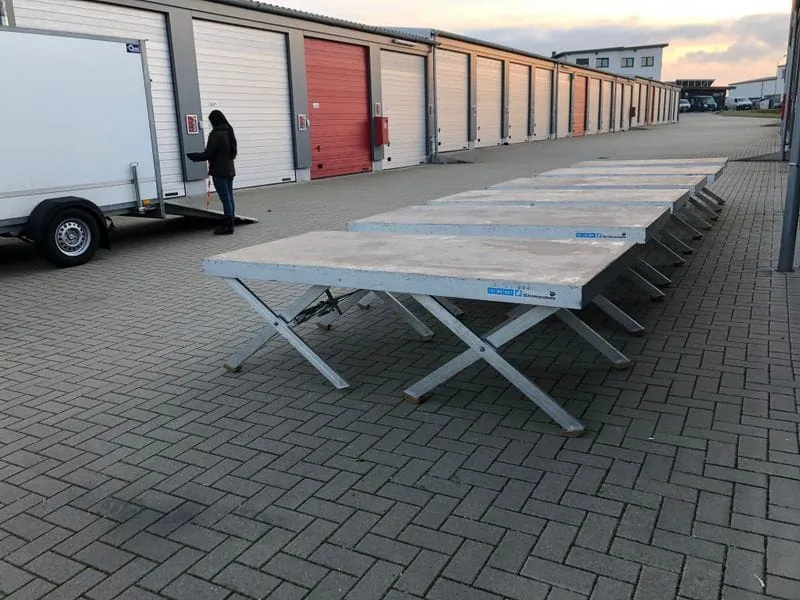 Bühnenpodeste für Bands, DJs und Hochzeiten Bild 6